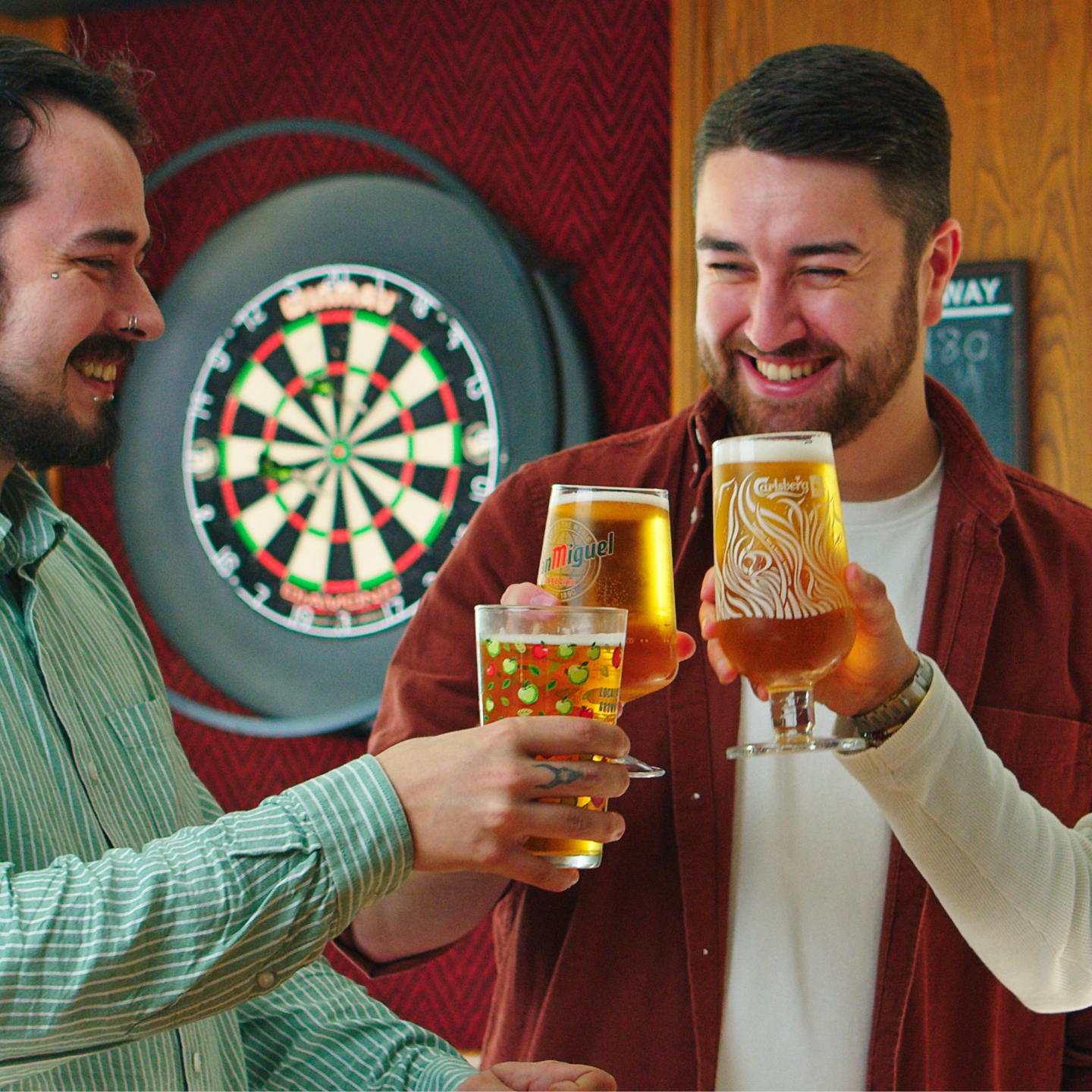 Raise a glass This Father's Day at The Swan in Wolverhampton!
